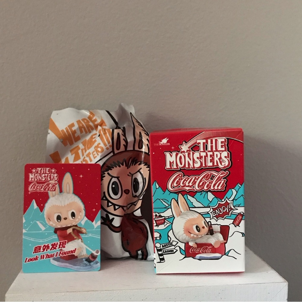 Pop Mart Labubu The Monsters Coca-Cola - ‘Look What I Found’
